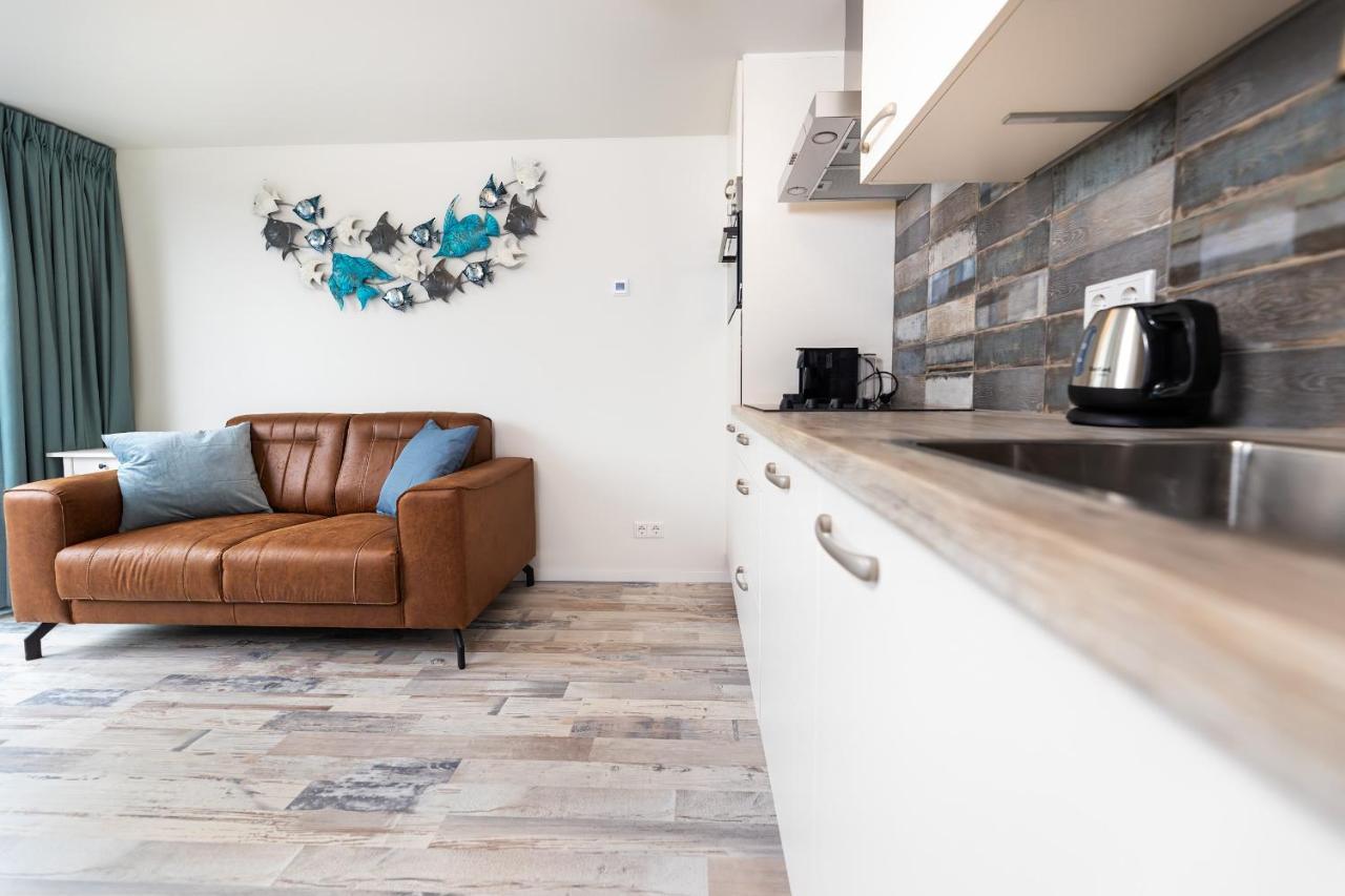 Vakantiewoning B & Bernard ดอมเบิร์ก ภายนอก รูปภาพ